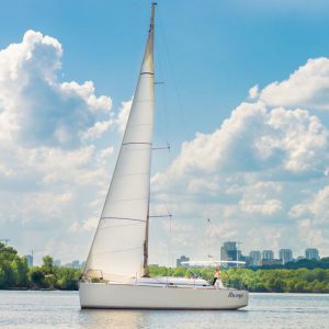 Парусная яхта "Пилар"